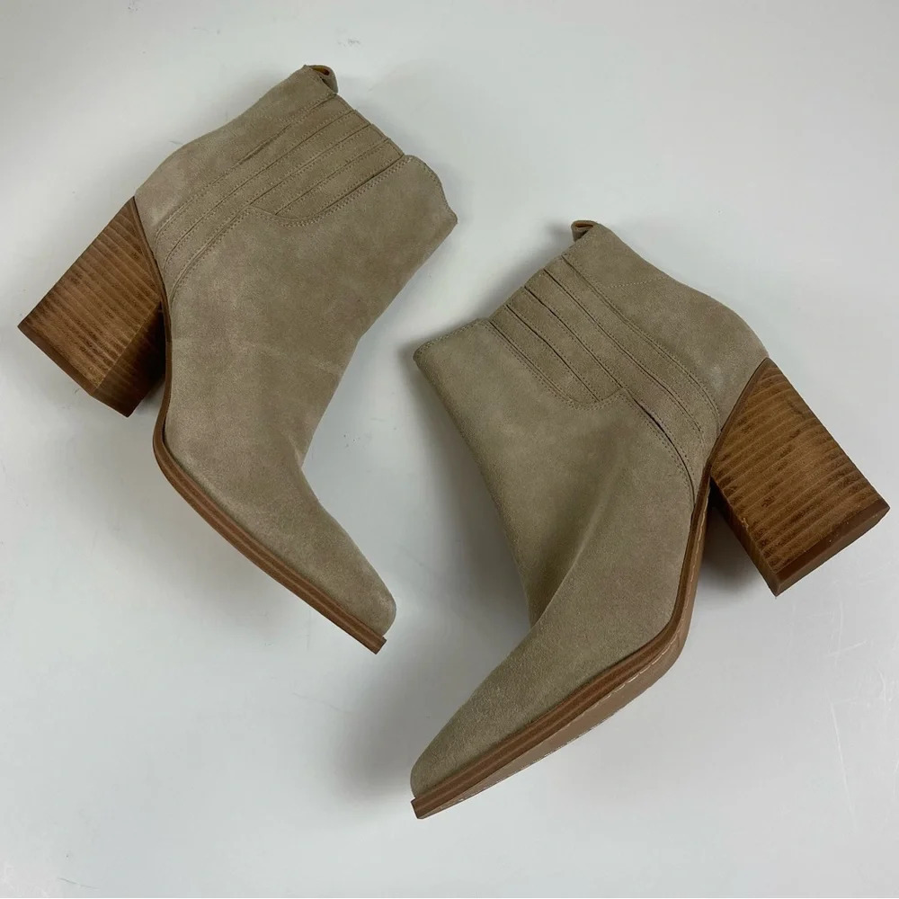 NEW Marc Fisher Oshay Pointed Toe Booties Tan Heels Womens Size US 11 M - Picture 2 of 13